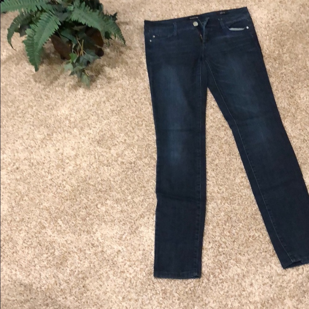 Women jeans